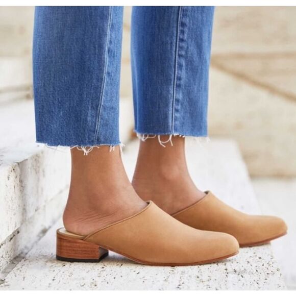 Nisolo Tan Leather Mules - Picture 1 of 7